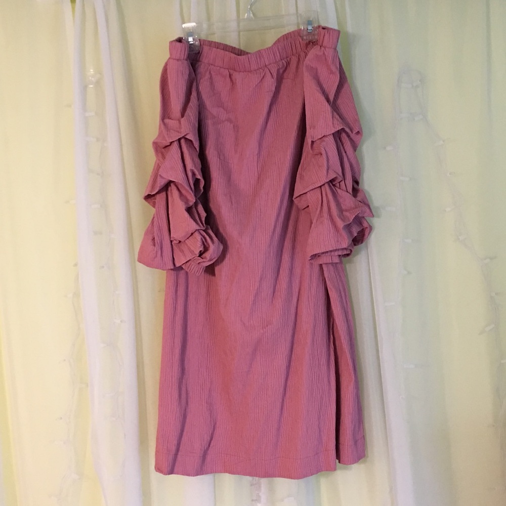 MOSSIMO OFF THE SHOULDER DRESS